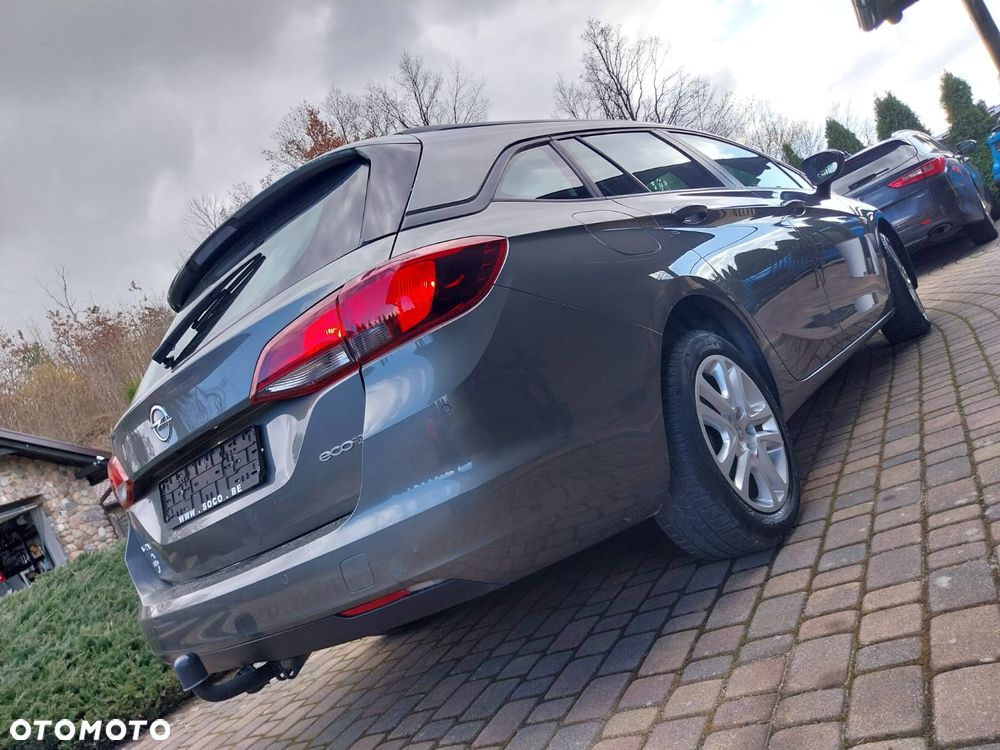 Opel Astra - 10