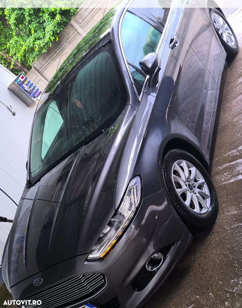 Ford Mondeo - 1