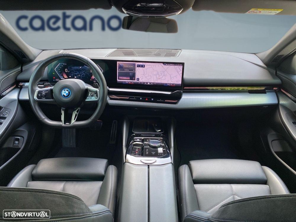 BMW 530 e Pack Desportivo M — fotografia 5