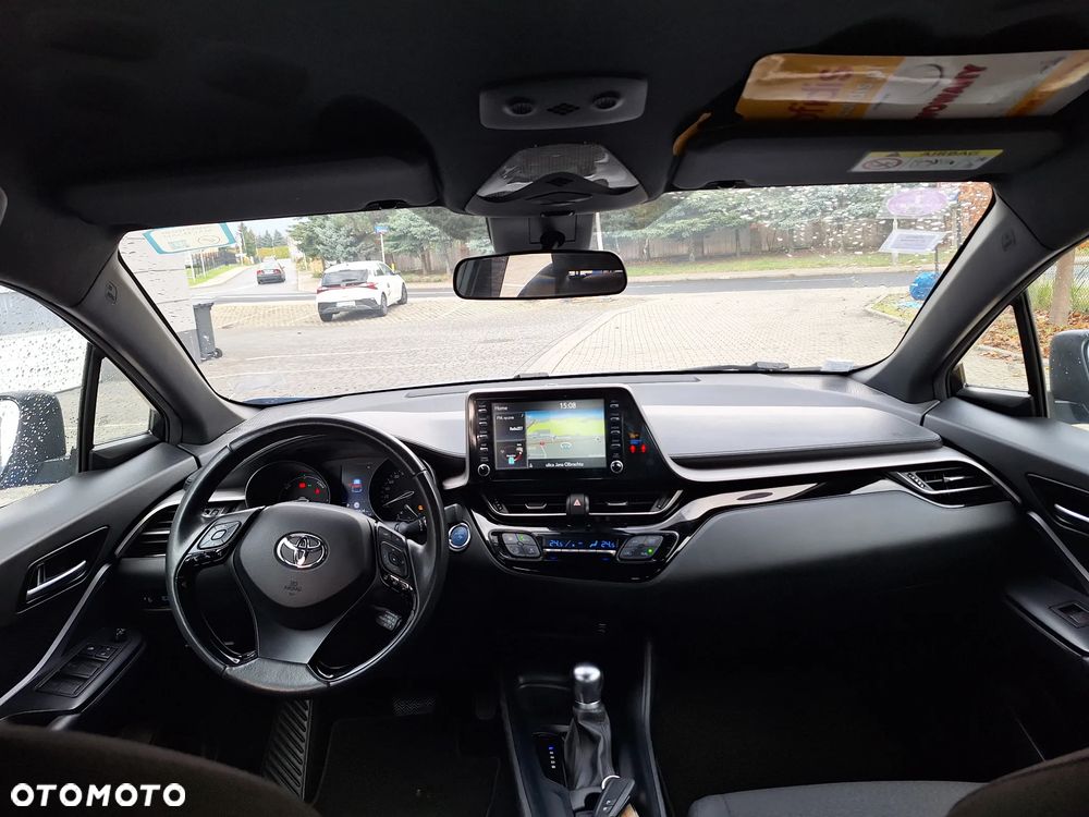 Toyota C-HR Style - 11