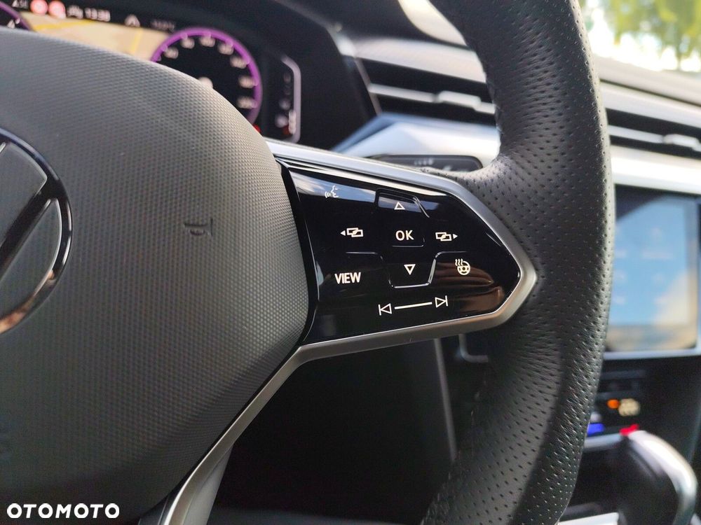 Volkswagen Arteon 2.0 TDI 4Motion R-Line DSG - 24