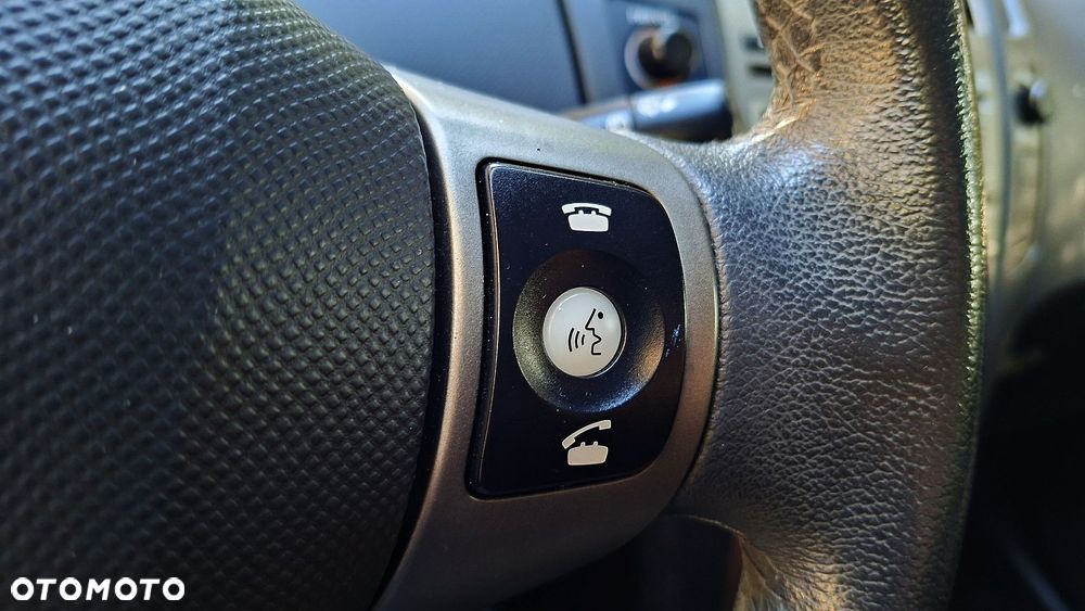 Toyota Yaris - 36