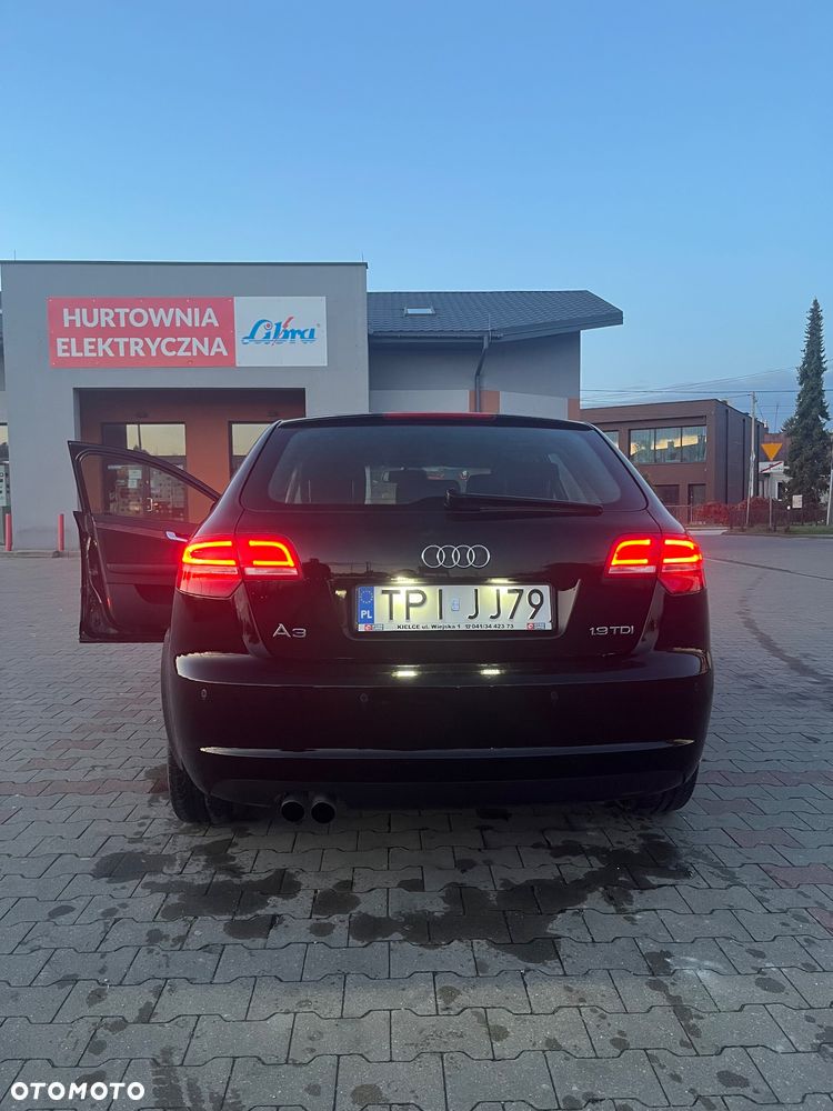 Audi A3 Sportback - 7