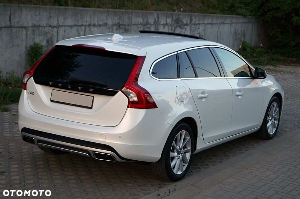 Volvo V60 D4 Edition Pro - 14