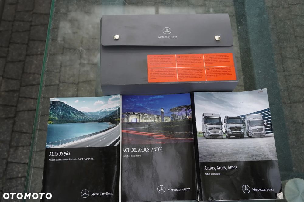 Mercedes-Benz Antos 3240 8x2 / HDS Tajfun 5 t / Zabudowa Śmieciarka Farid Industries / 3 osie skrętne - 30