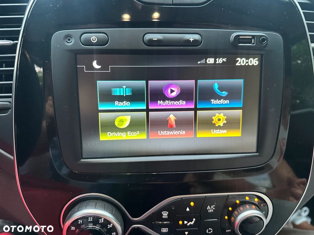 Renault Captur - 27