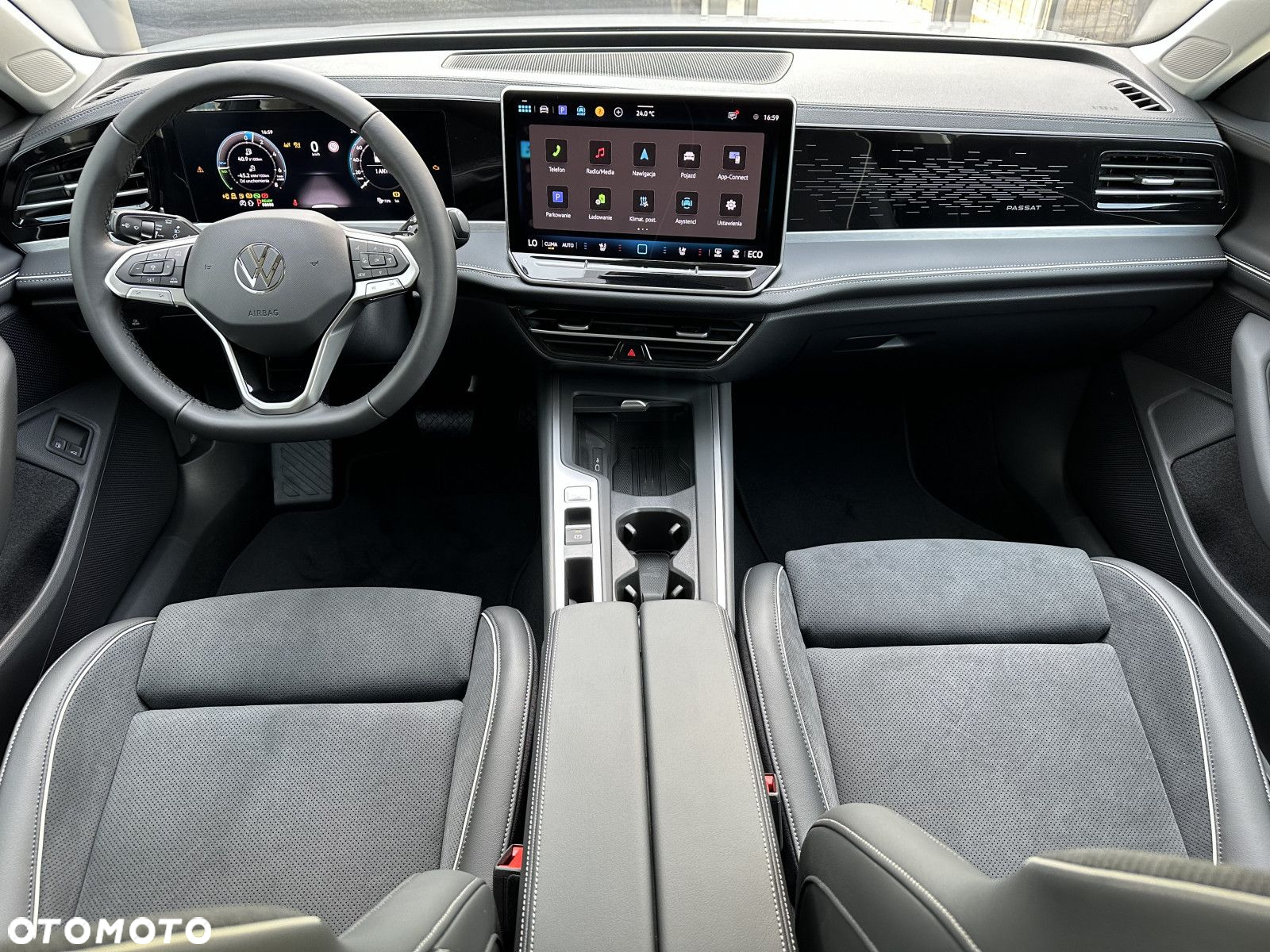 Volkswagen Passat - 28