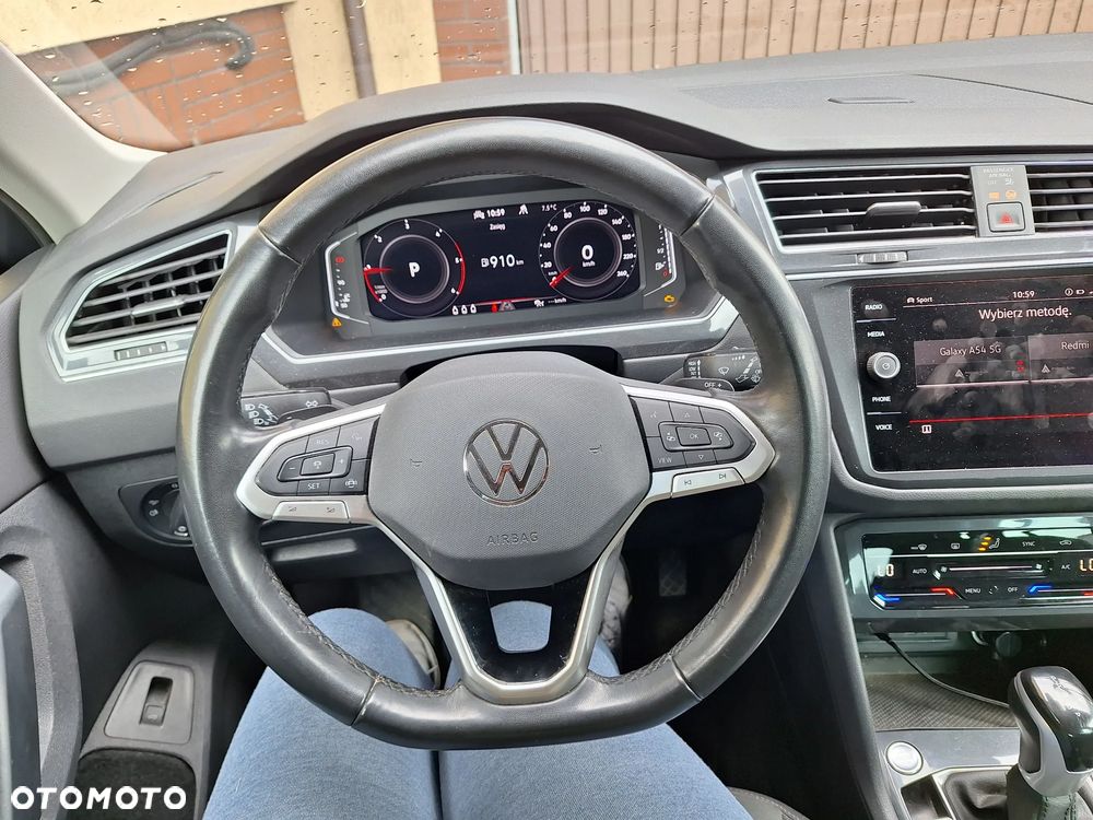 Volkswagen Tiguan 2.0 TDI SCR 4Mot Elegance DSG - 4