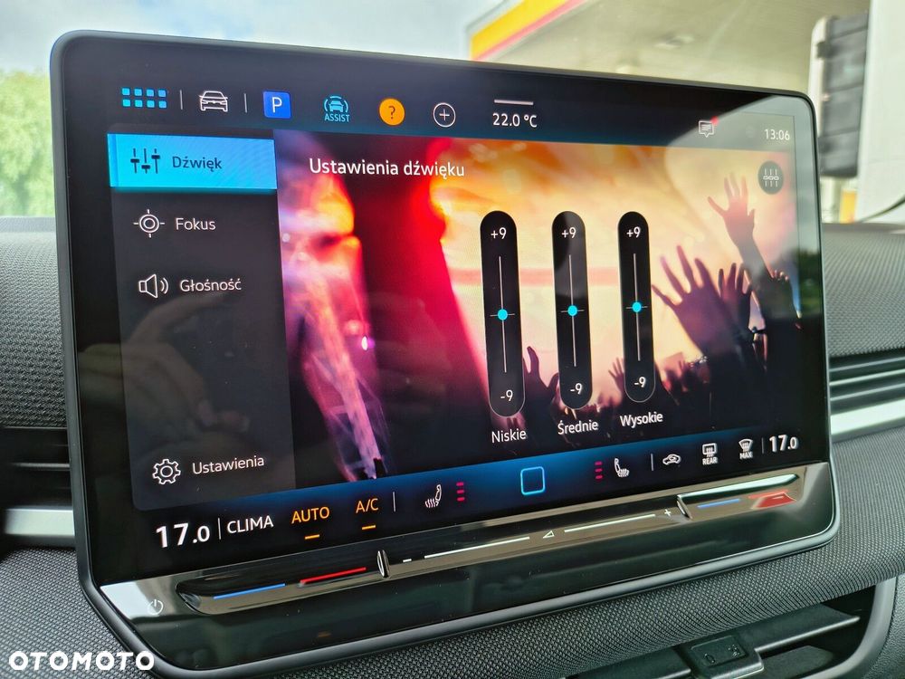 Volkswagen T-Roc 1.5 eTSI Life DSG - 18