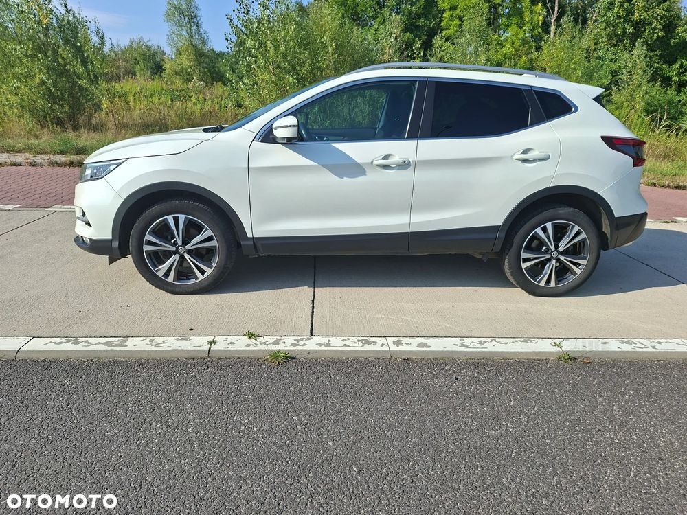 Nissan Qashqai 1.2 DIG-T Tekna EU6 - 10
