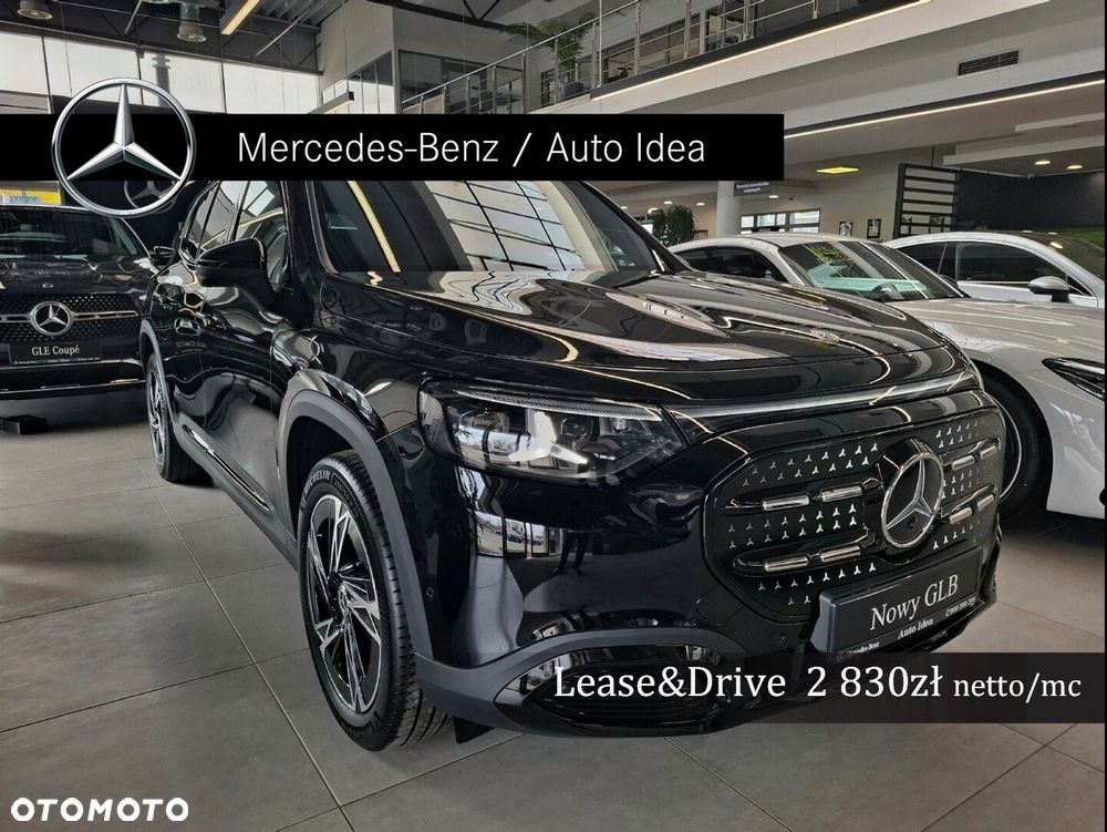 Mercedes-Benz GLB - 1
