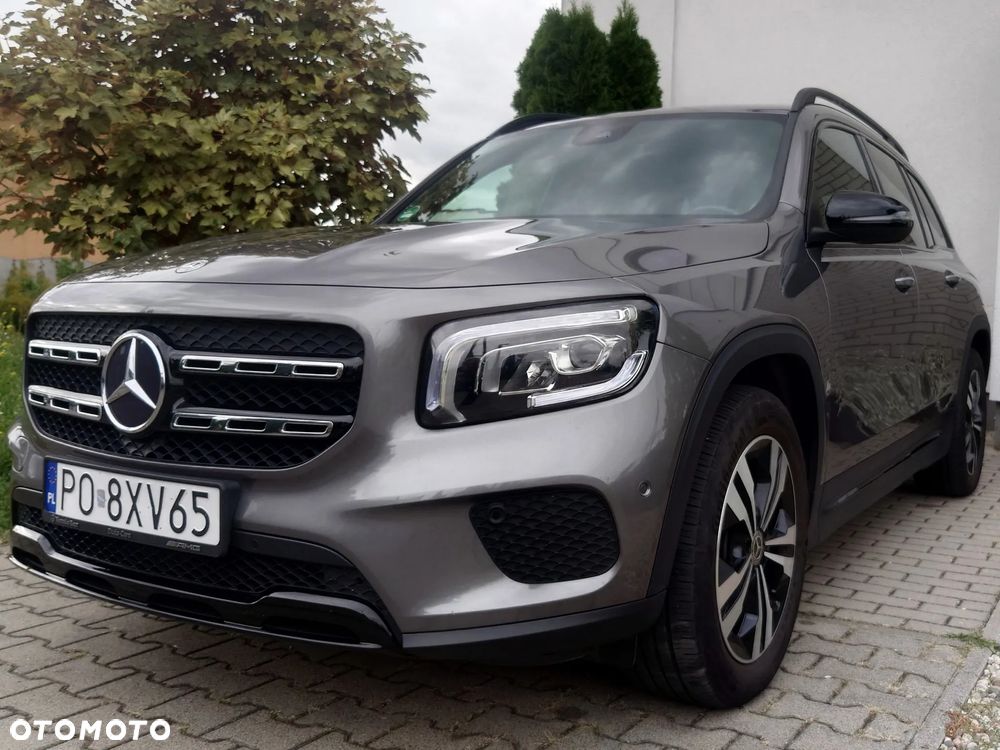 Mercedes-Benz GLB 250 4-Matic Progressive 8G-DCT - 2