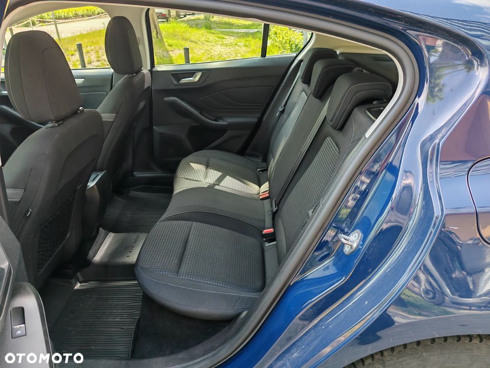 Ford Focus ver-1-5-ecoblue-trend-edition - 15