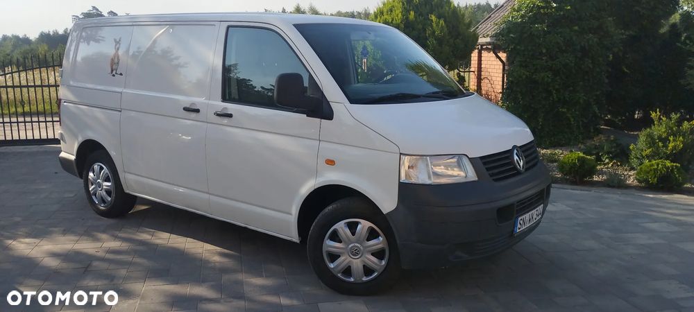 Volkswagen Transporter T5 - 2