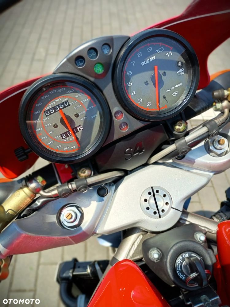 Ducati Monster - 8
