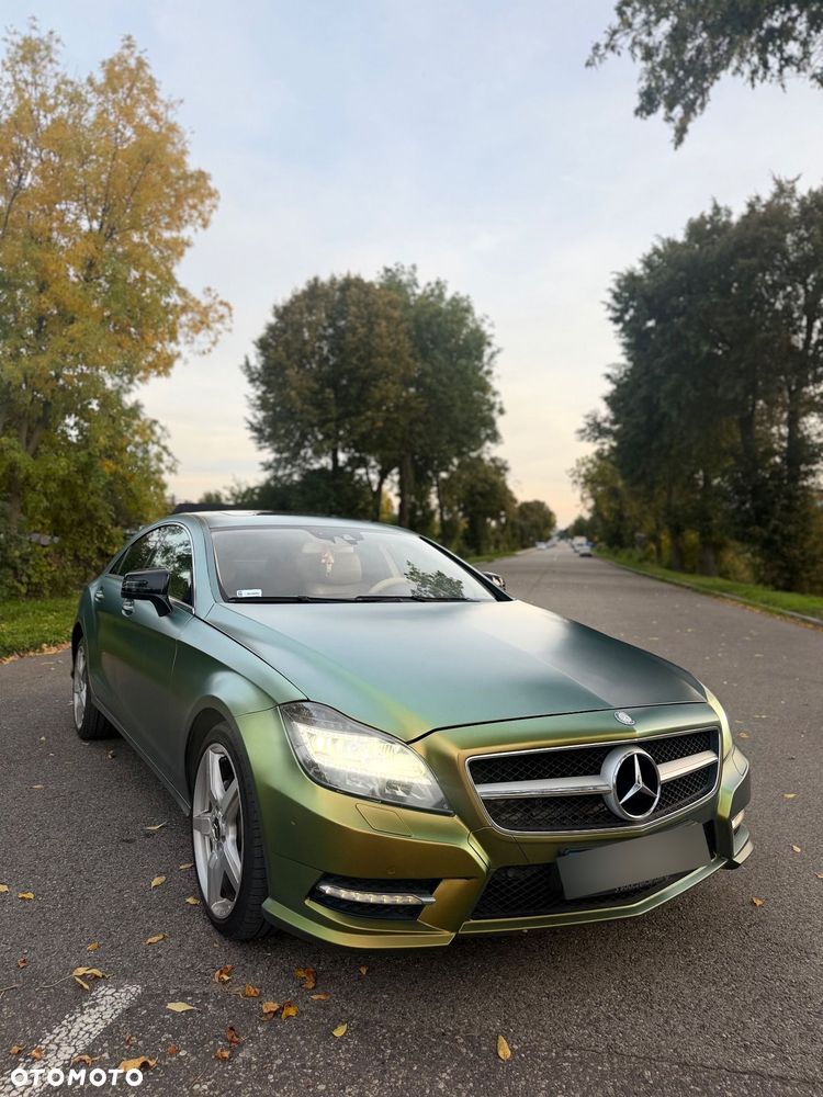 Mercedes-Benz CLS - 6