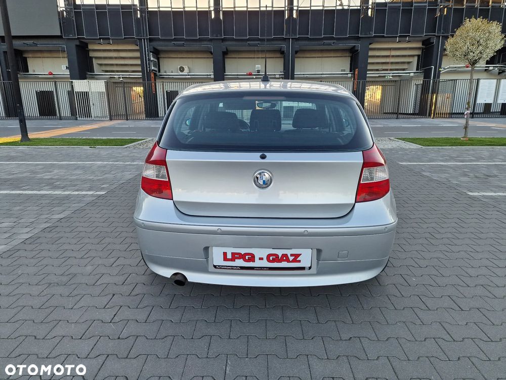 BMW Seria 1 - 11