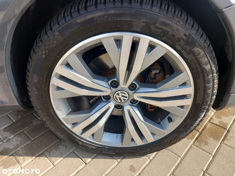 Volkswagen Passat Alltrack 2.0 TDI 4Mot DSG - 23