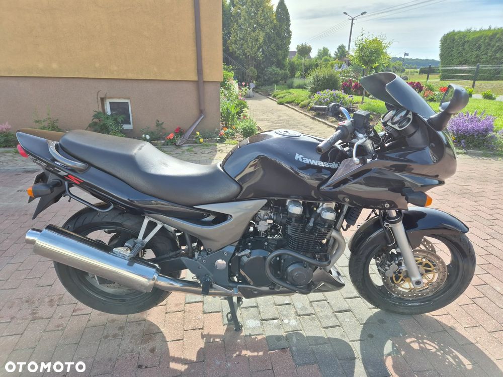 Kawasaki ZR - 3