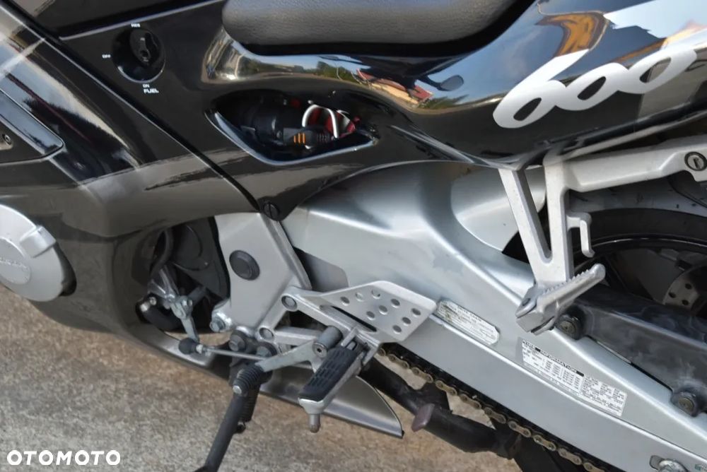 Honda CBR - 18