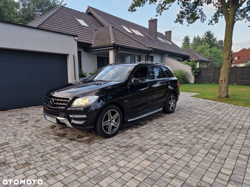 Mercedes-Benz ML - 2