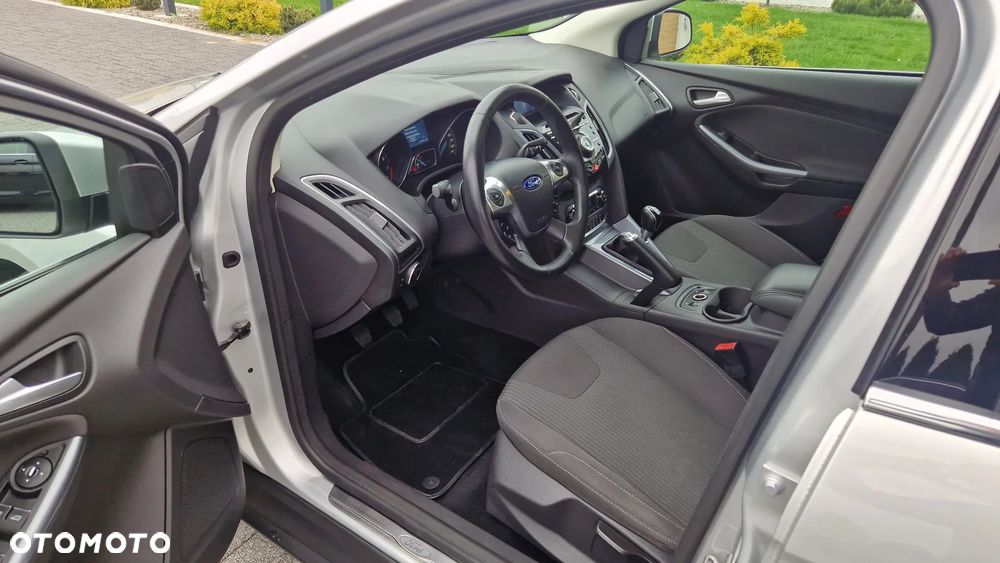 Ford Focus 1.6 EcoBoost Start-Stopp-System Titanium - 17