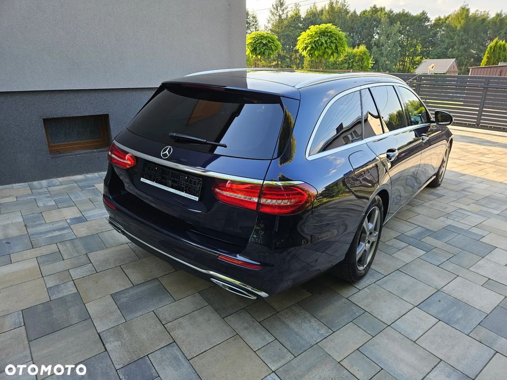Mercedes-Benz Klasa E 220 d Avantgarde - 6