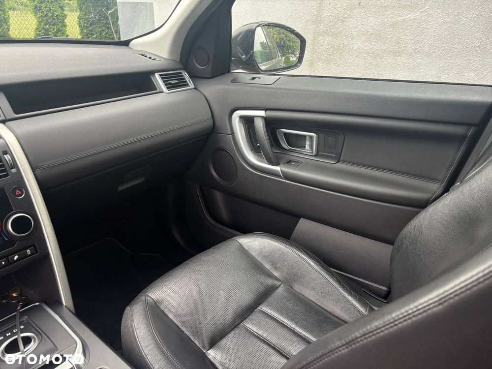Land Rover Discovery Sport 2.0 TD4 HSE - 12