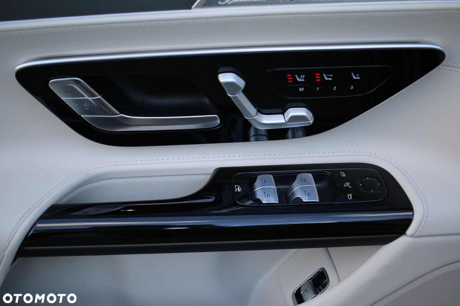Mercedes-Benz SL - 33