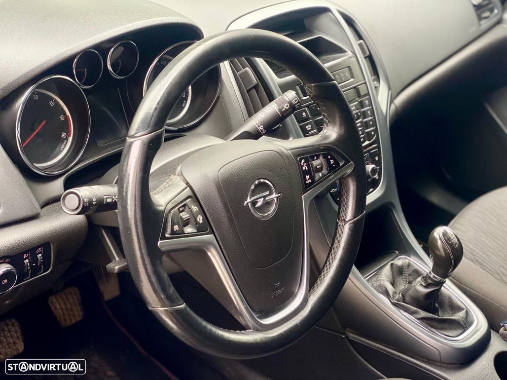 Opel Astra GTC 1.7 CDTI DPF - 14