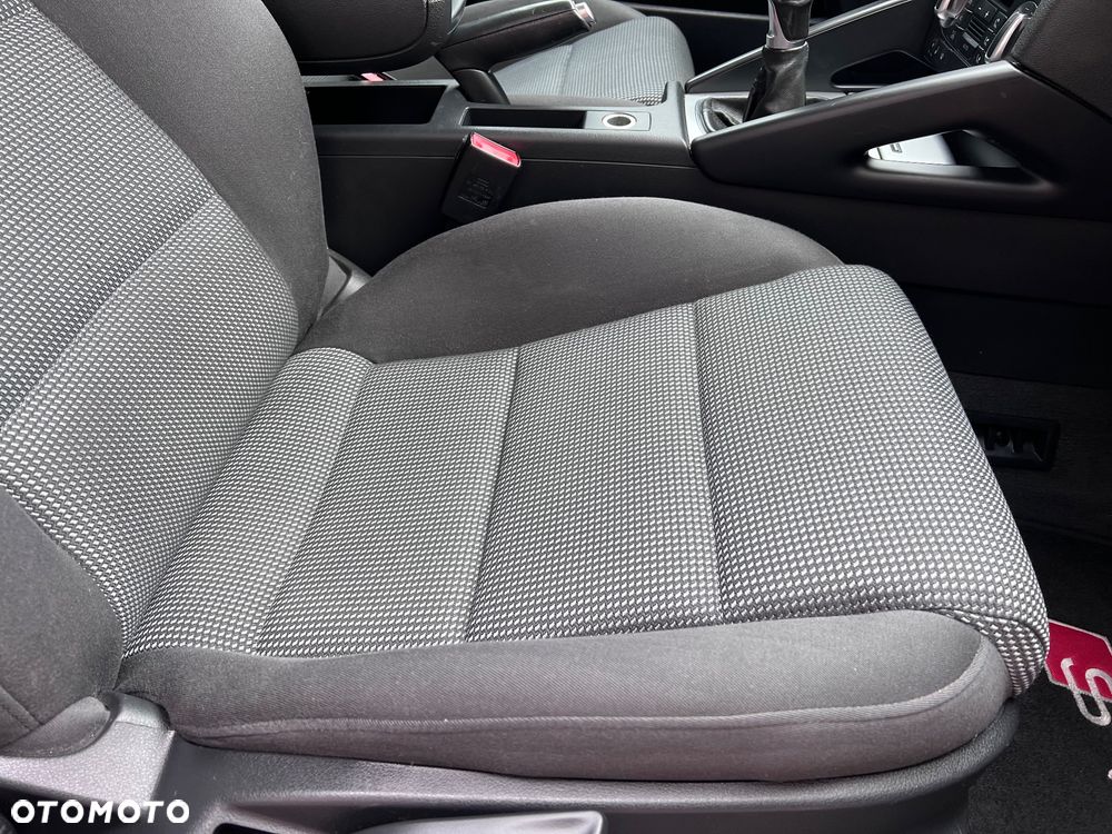 Audi A3 Sportback 2.0 TDI S line Sportpaket plus - 33
