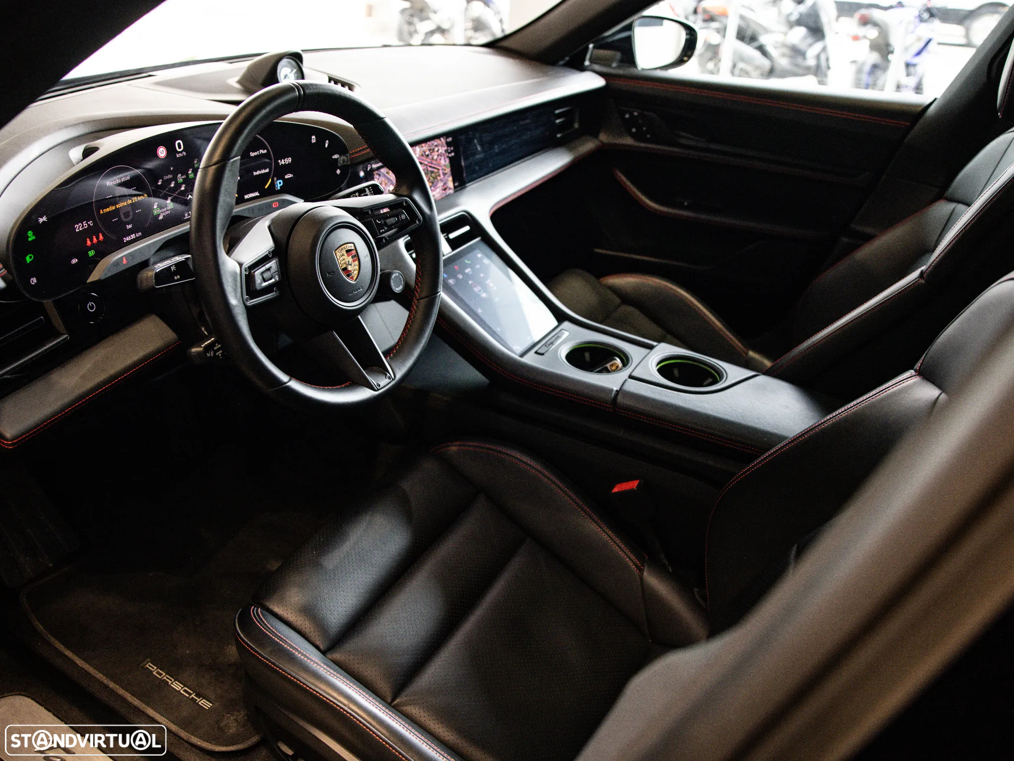 Porsche Taycan 4S - 22