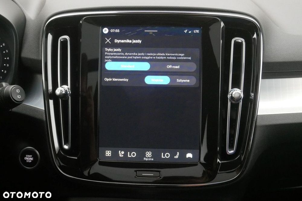 Volvo XC 40 - 24