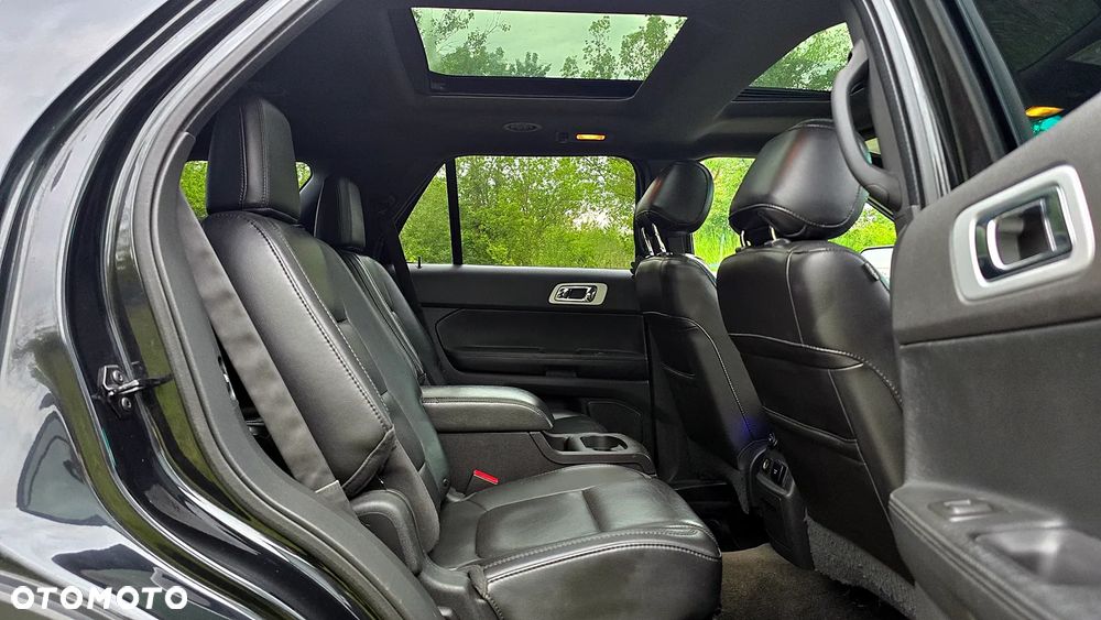 Ford Explorer - 9