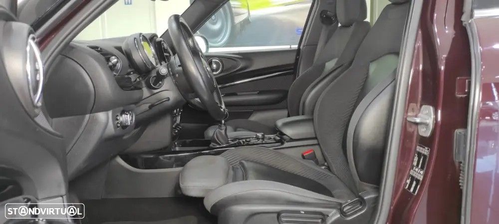 MINI Clubman Cooper D - 18