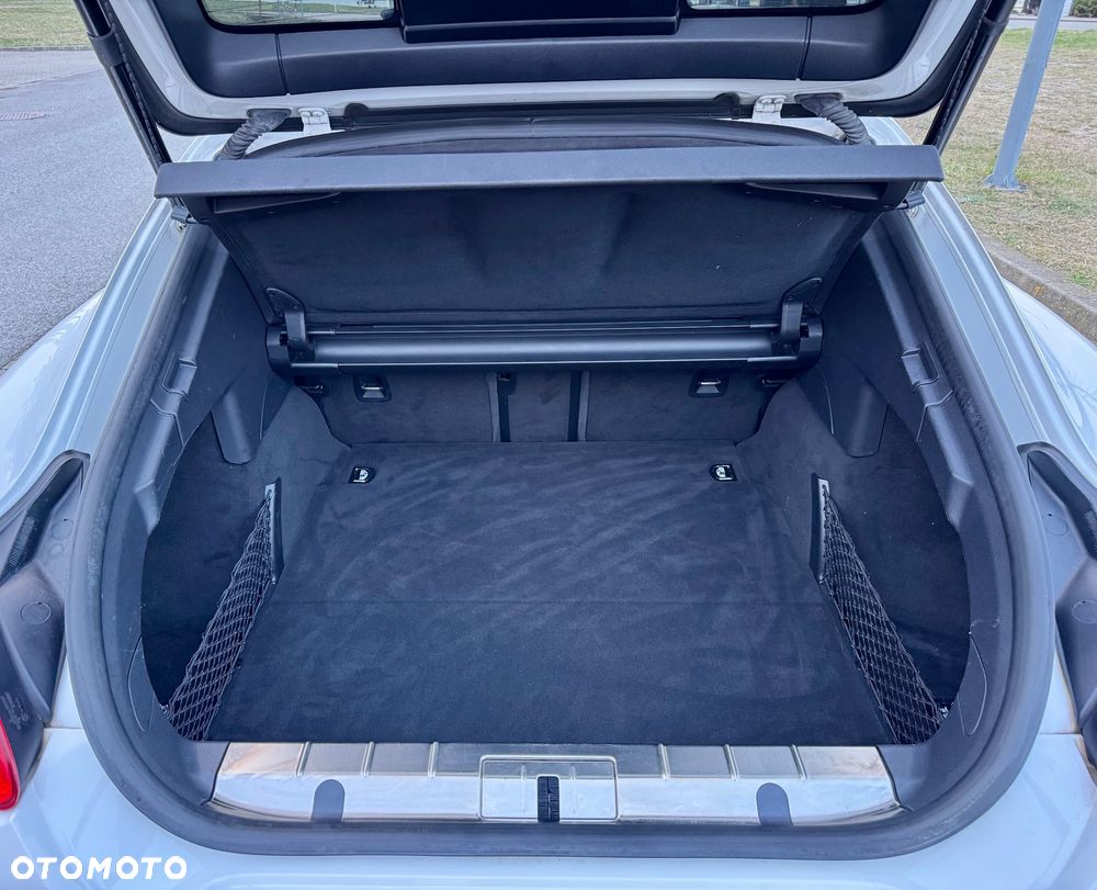 Porsche Panamera - 24