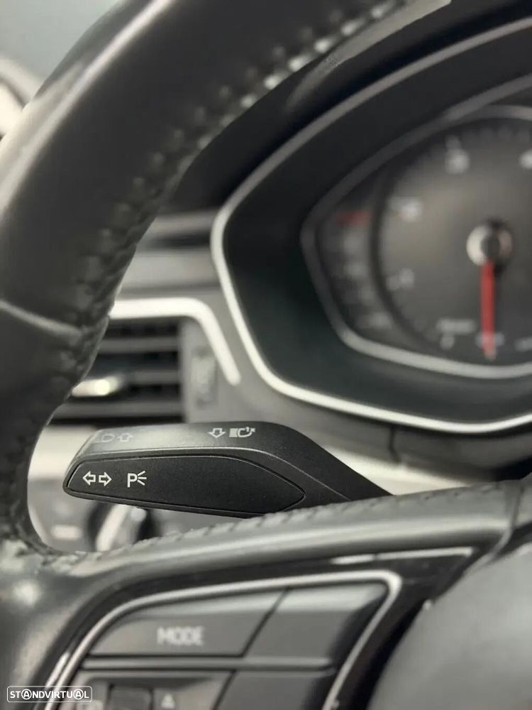 Audi A4 30 TDI Advanced S tronic - 14