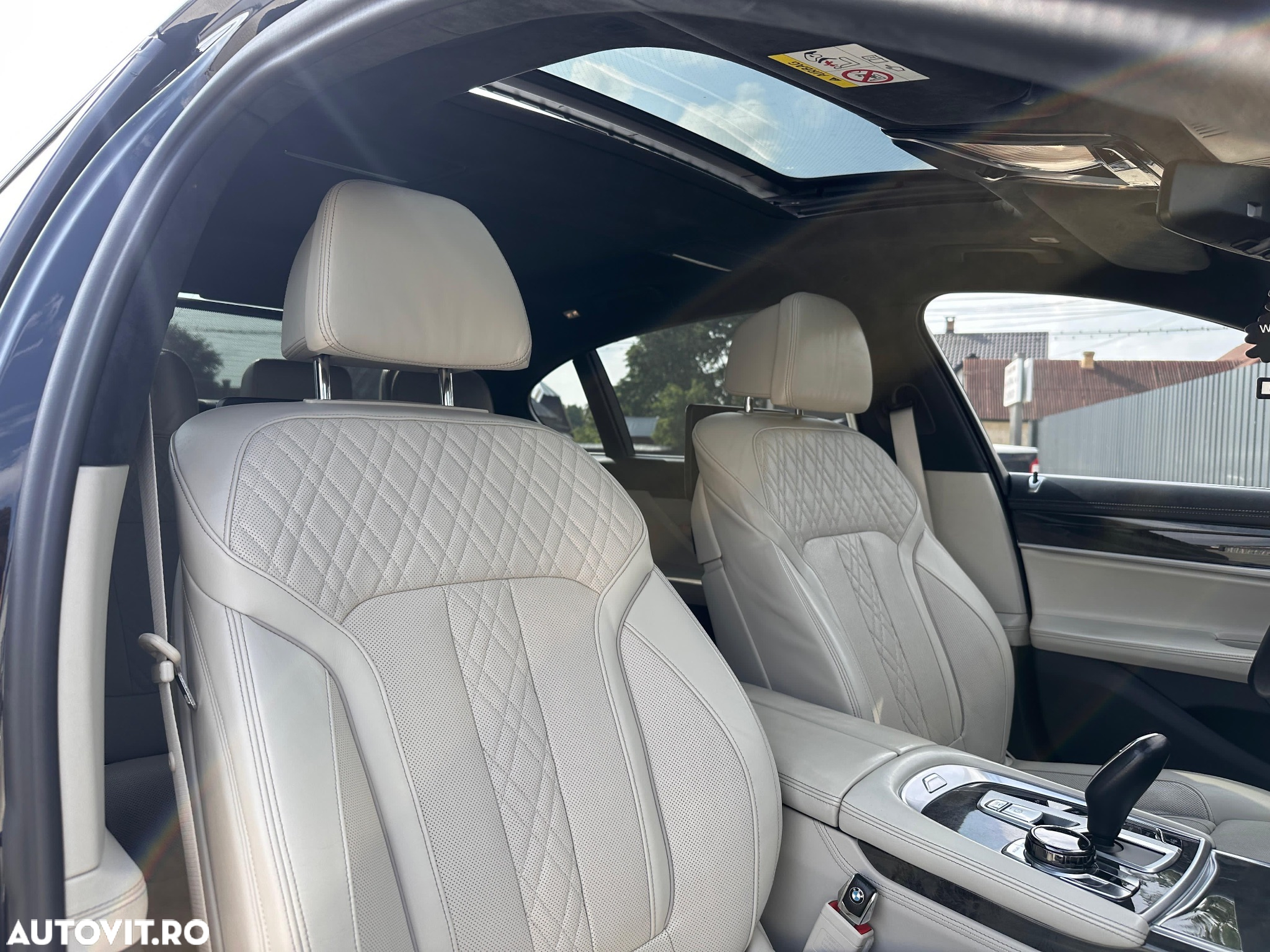BMW Seria 7 730Ld xDrive - 12