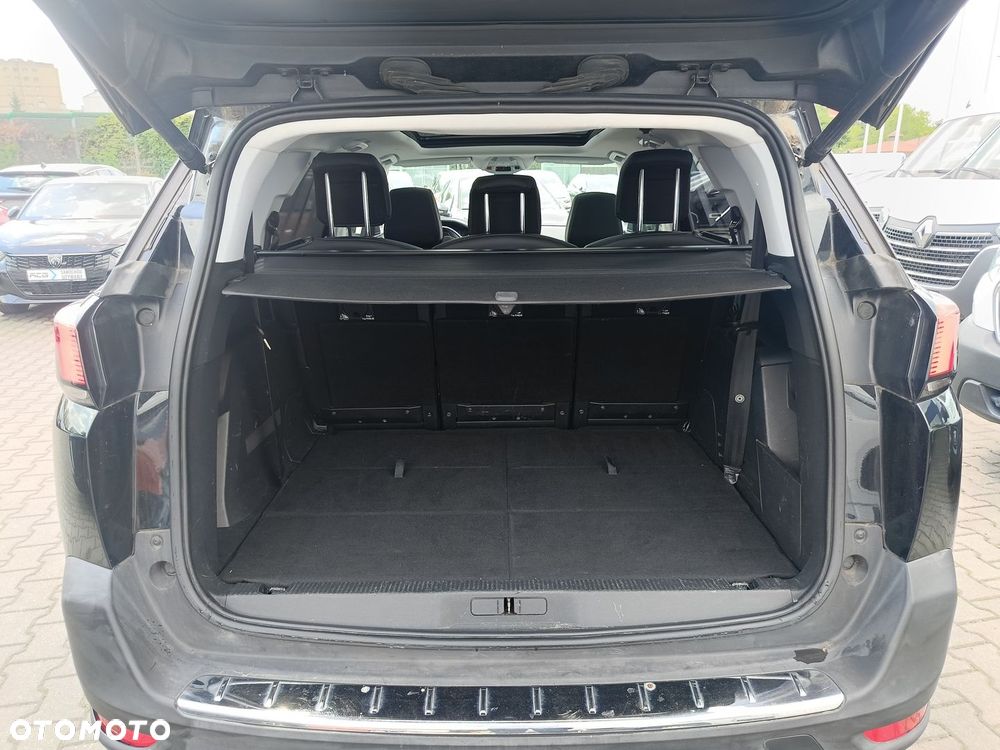 Peugeot 5008 1.6 PureTech Allure S&S EAT8 - 13