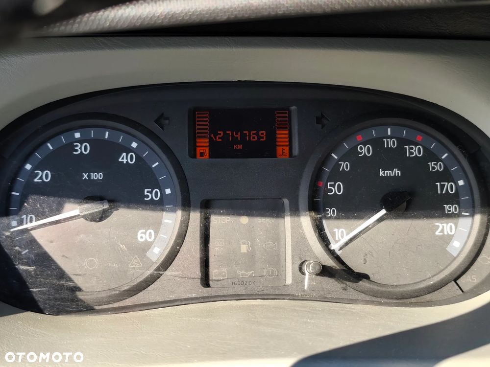 Renault Trafic - 17