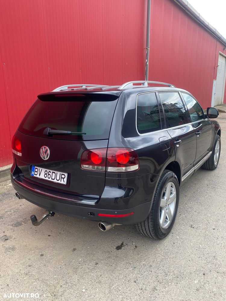 Volkswagen Touareg - 2