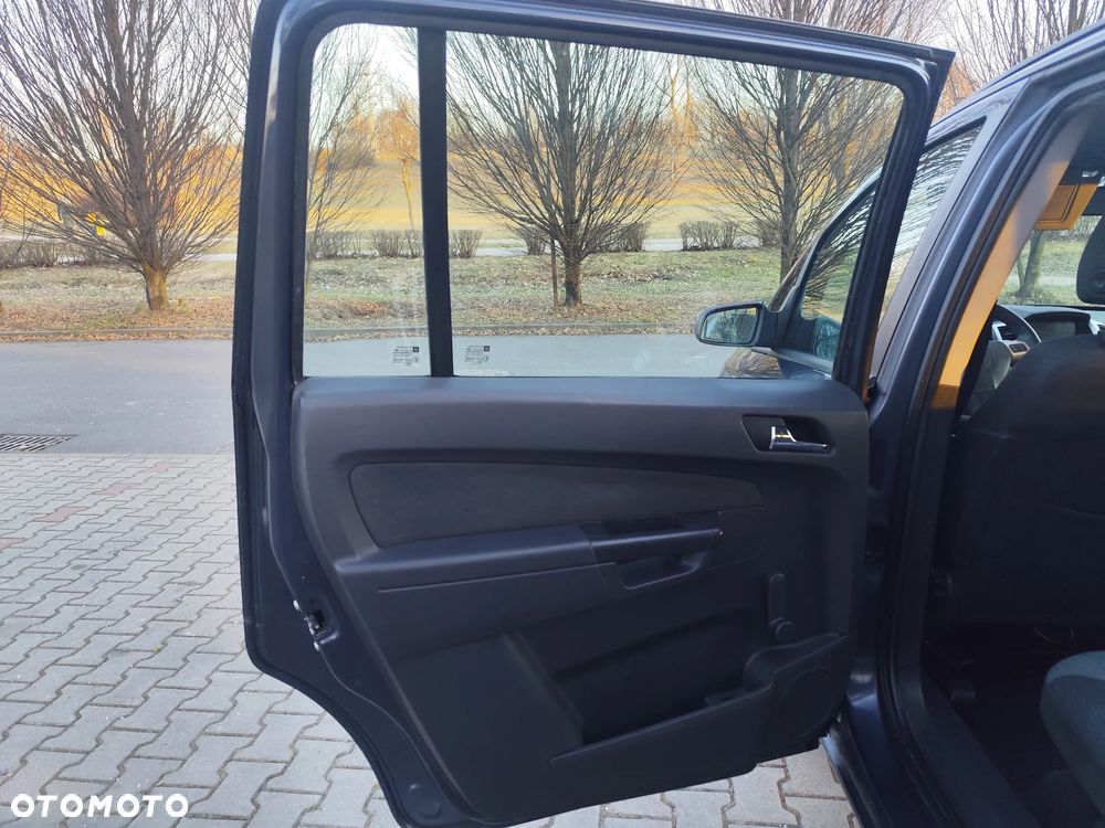 Opel Zafira 1.6 Edition - 17