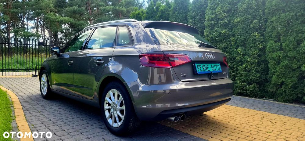 Audi A3 Sportback 1.4 TFSI Attraction - 4