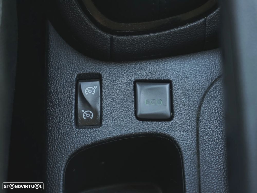 Renault Clio (Energy) dCi 90 Bose Edition - 21