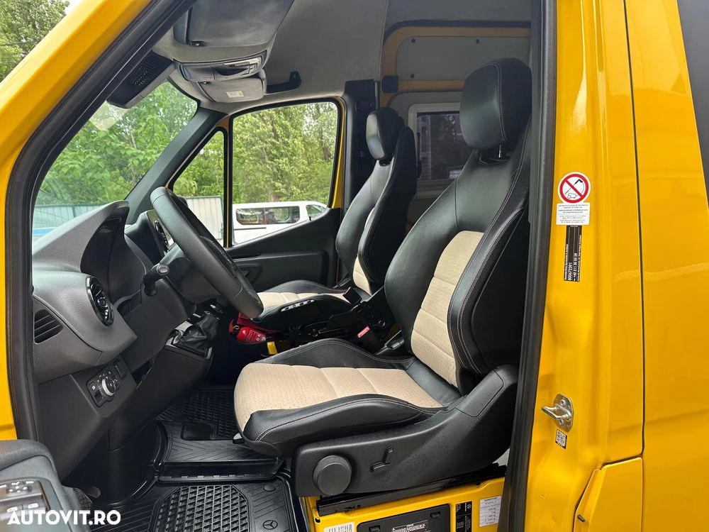 Mercedes-Benz Sprinter - 12