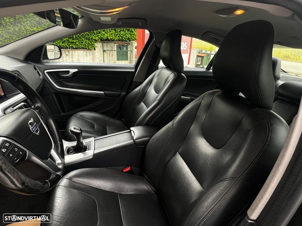 Volvo S60 2.0 D3 Summum - 12