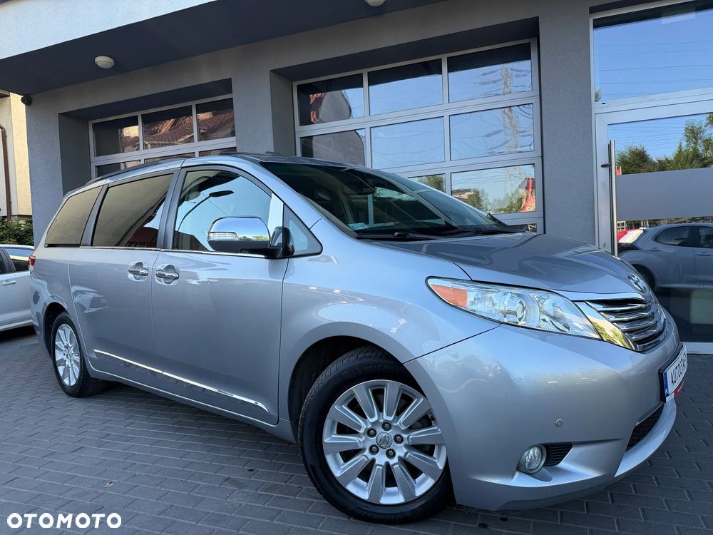 Toyota Sienna 3.5 LE AWD - 27