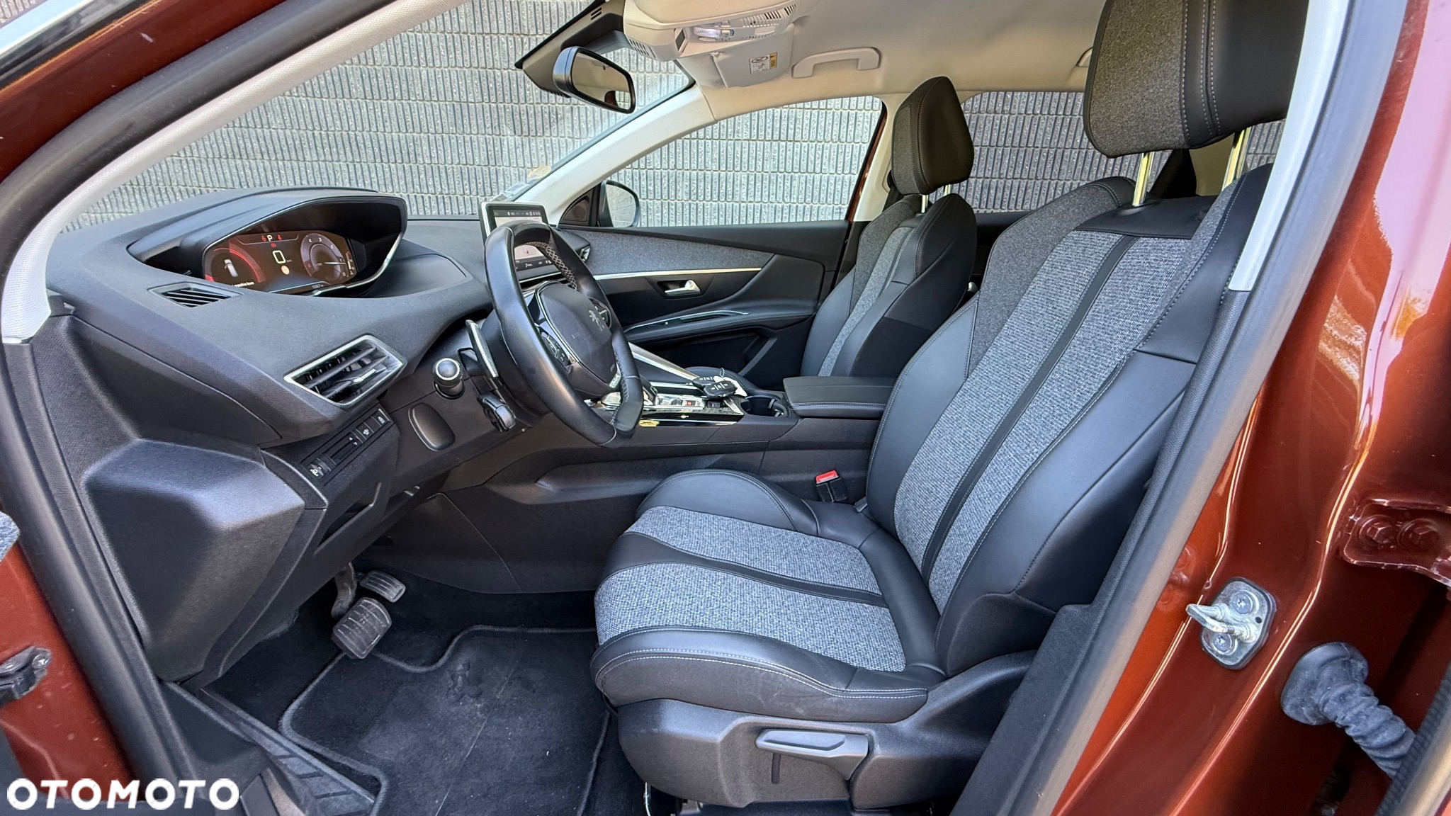 Peugeot 3008 BlueHDi 130 Stop & Start EAT8 Allure - 17