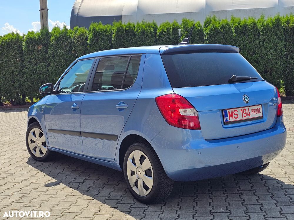 Skoda Fabia 1.2 TSI DSG FAMILY - 4