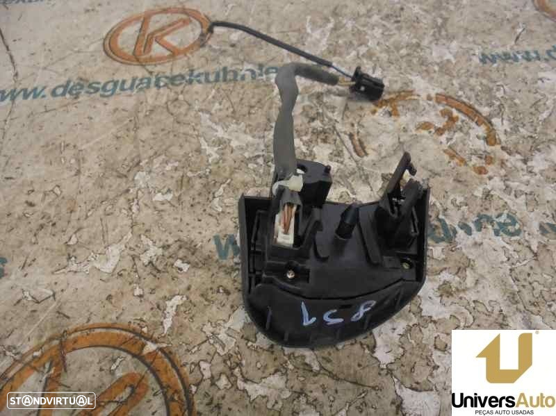 COMANDO VOLANTE TOYOTA COROLLA 2004 - - 4